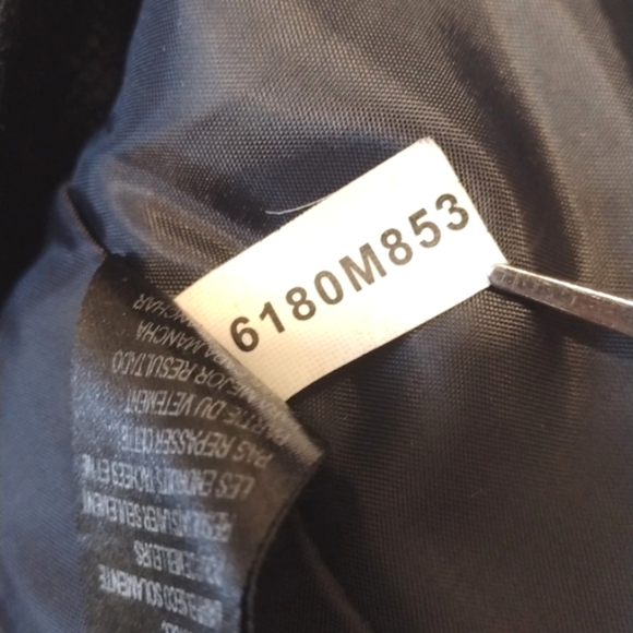 TAHARI Women's Black Blazer Size (14) - Picture 6 of 13